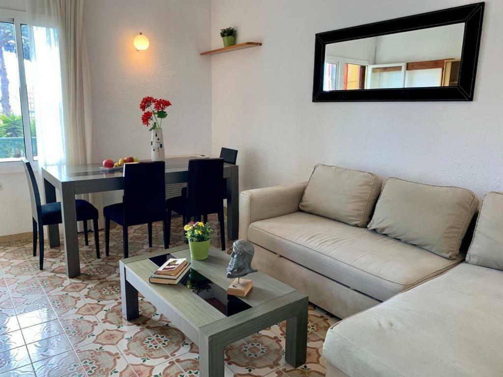 Nice Apartamen Lloret de Mar Extérieur photo